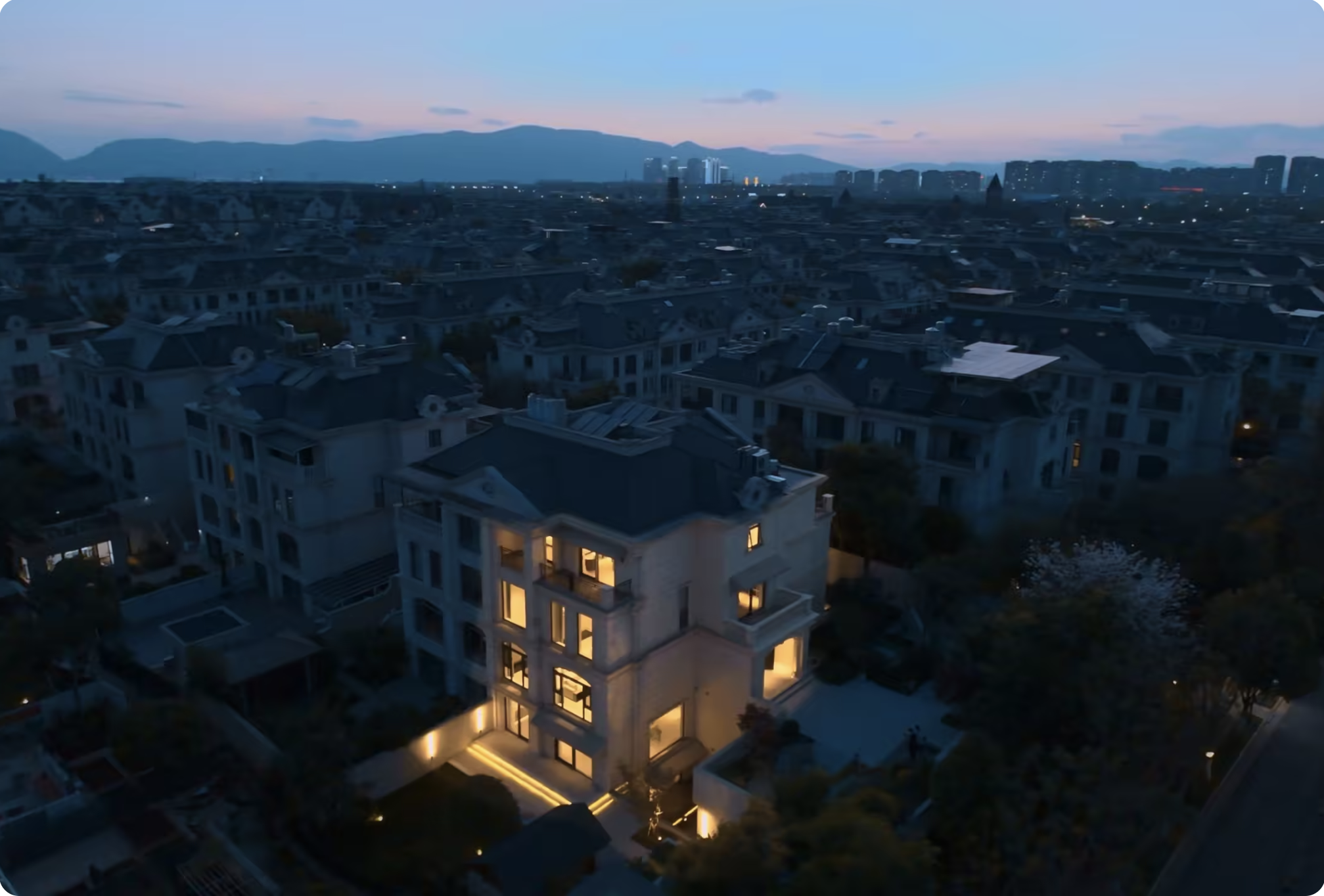 A 500㎡ Luxury Villa That Opens Seamlessly to Nature